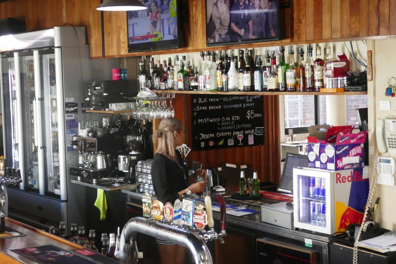 Okeefes Hotel Backpackers Launceston Eksteriør bilde